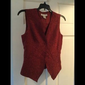 Express vest and short set